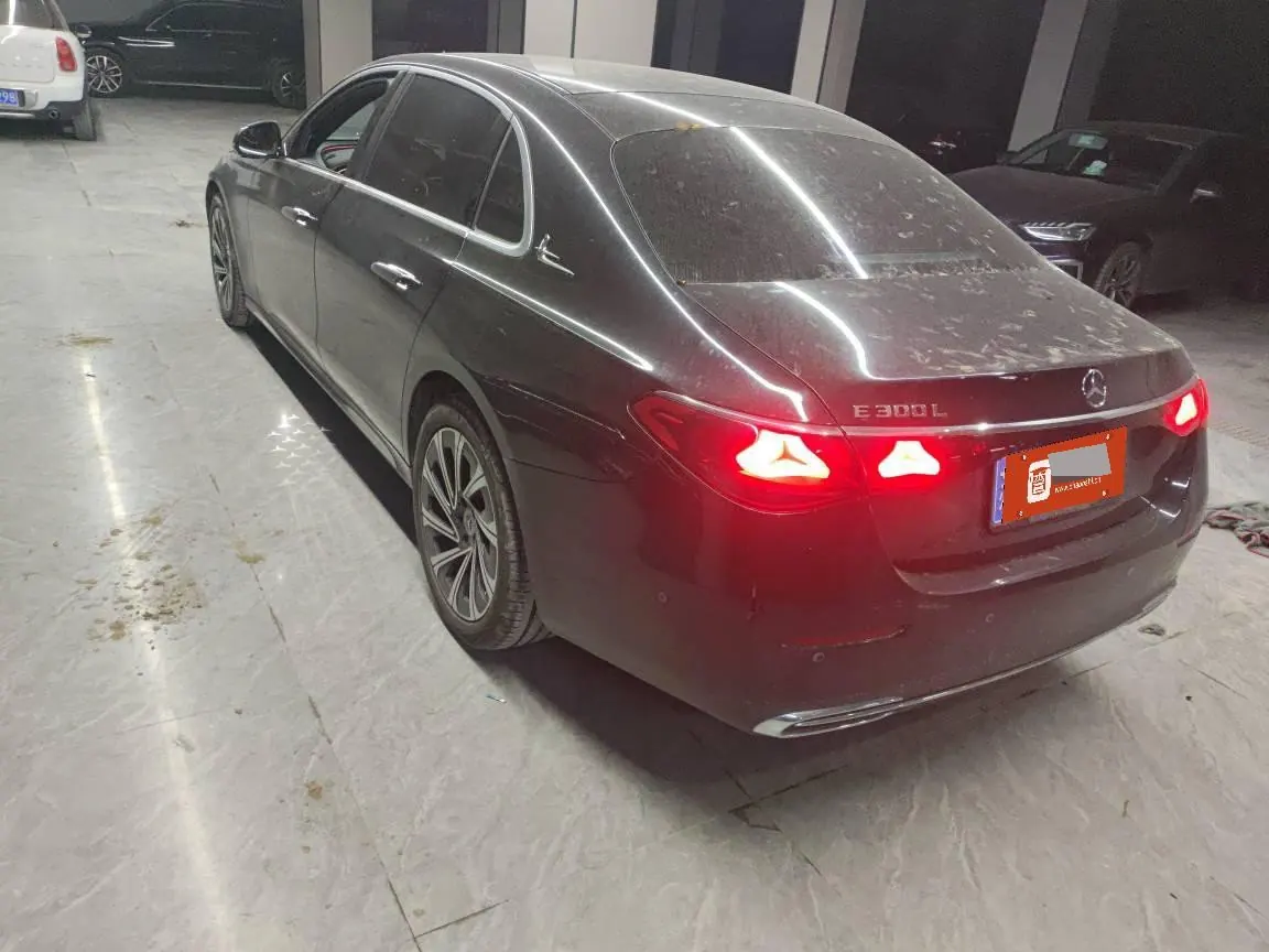 Mercedes Benz E Class 2024 E 300 L 48V 2.0T Luxury Automatic Gear 4