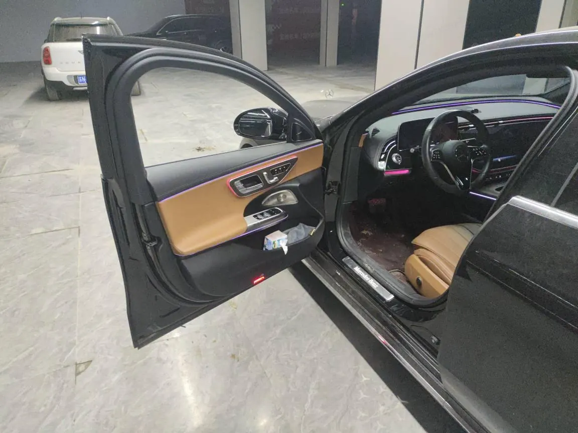 Mercedes Benz E Class 2024 E 300 L 48V 2.0T Luxury Automatic Gear 6