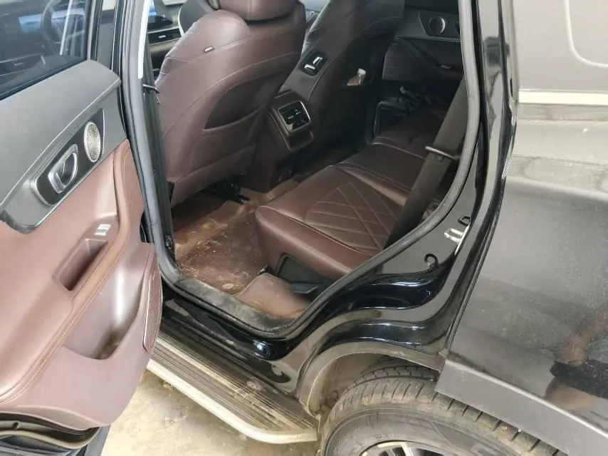 Chery 2024 Ruihu 8 PRO 1.6T 290T Champion Edition Two-Drive Peak Edition 5-seat Automatic Gear 3