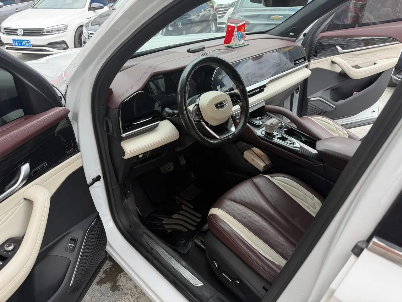 Geely 2021 XingyueL (Monjaro) 2.0TD EVO two-wheel drive smart automatic gear 5