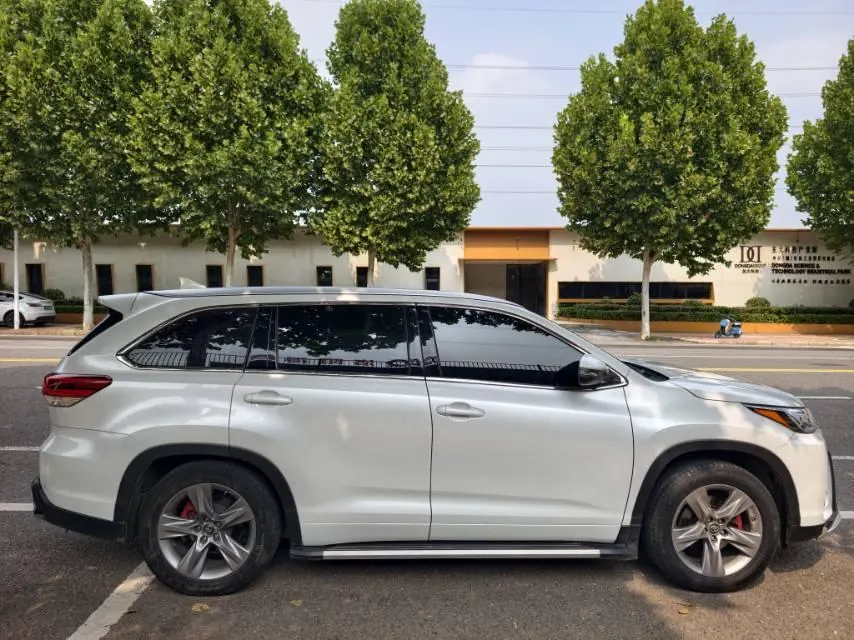 Toyota 2021 Highlander 2.0T 4-wheel drive Premium Edition 7-seat Automatic Gear 7