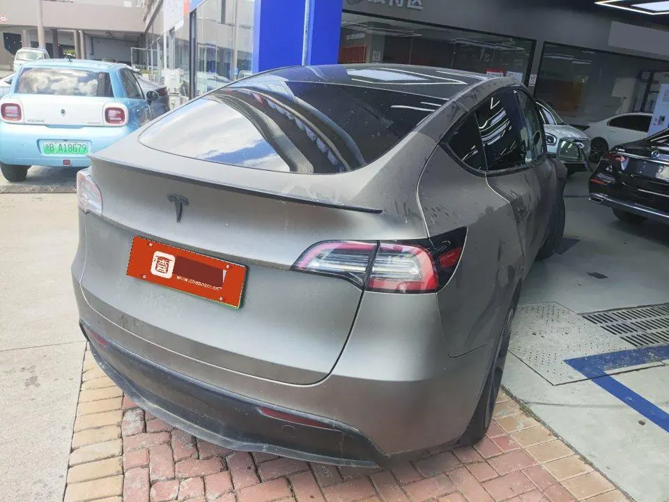 Tesla 2022 Model Y rear-wheel drive version (facelift) automatic gear 3