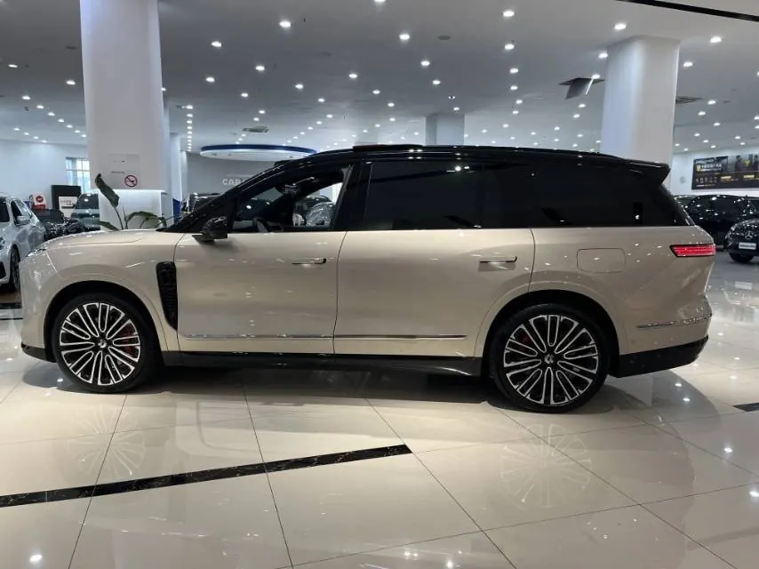 NIO 2026 ES8 6‑Seater Executive Signature Edition Automatic Transmission 7