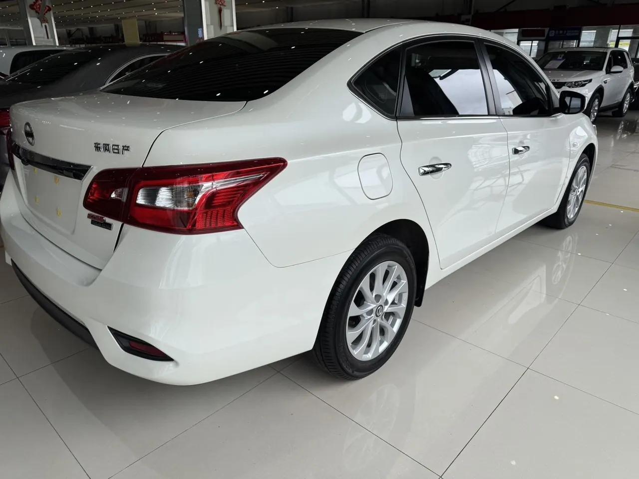 Nissan 2026 Sylphy Classic 1.6 Stepless XE Comfortable Sunroof Edition Automatic Gear 4