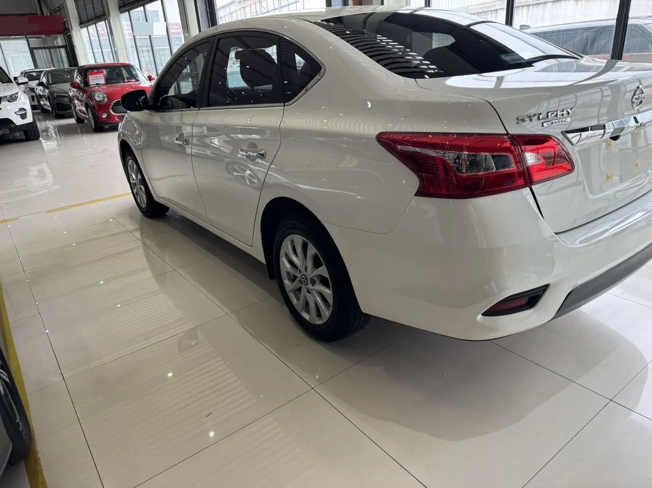 Nissan 2026 Sylphy Classic 1.6 Stepless XE Comfortable Sunroof Edition Automatic Gear 5