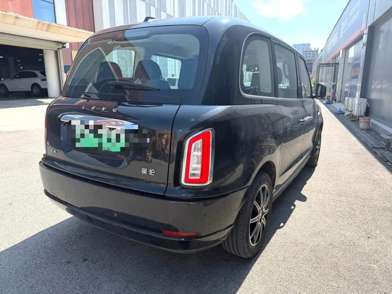 LEVC 2022 TX 1.5T extended range space enjoy version of automatic gear 5