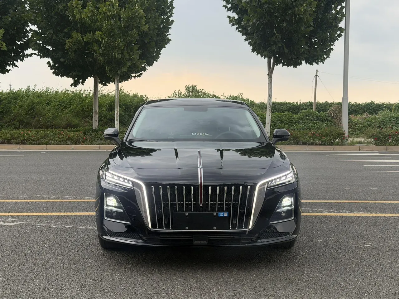 HongQi 2026 H5 1.5T Flag Rhyme Pro Edition Automatic Gear 2