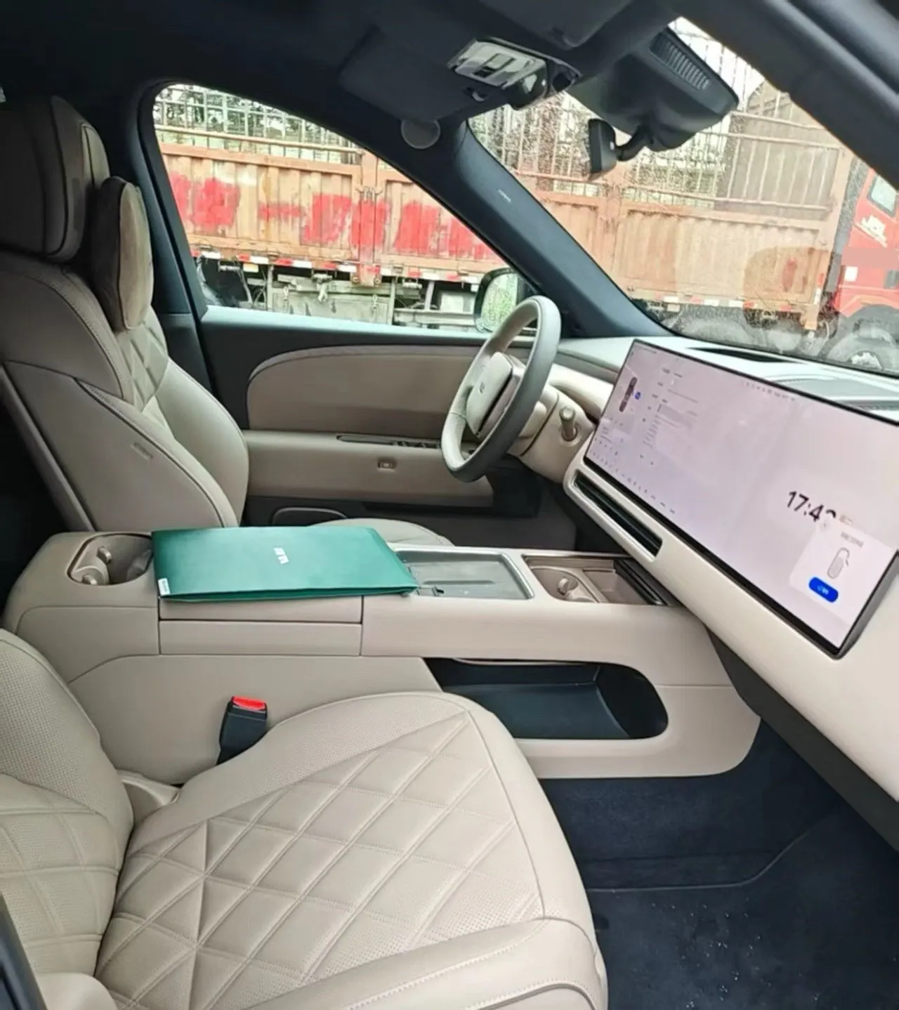 Li 2026 L9 Livis automatic gear 3