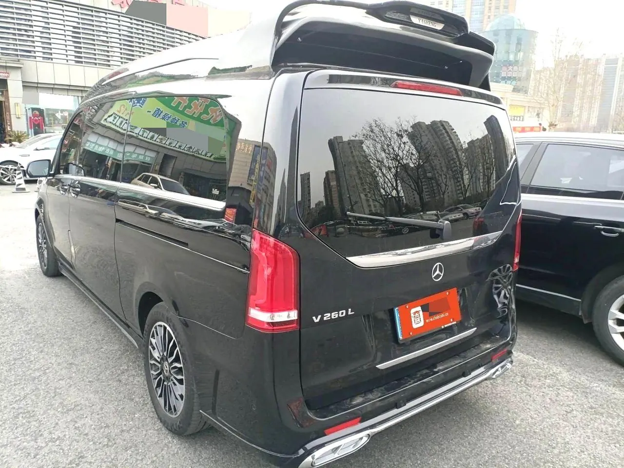 Mercedes Benz V 2022V 260 L 2.0T Deluxe Edition Automatic Gear 3