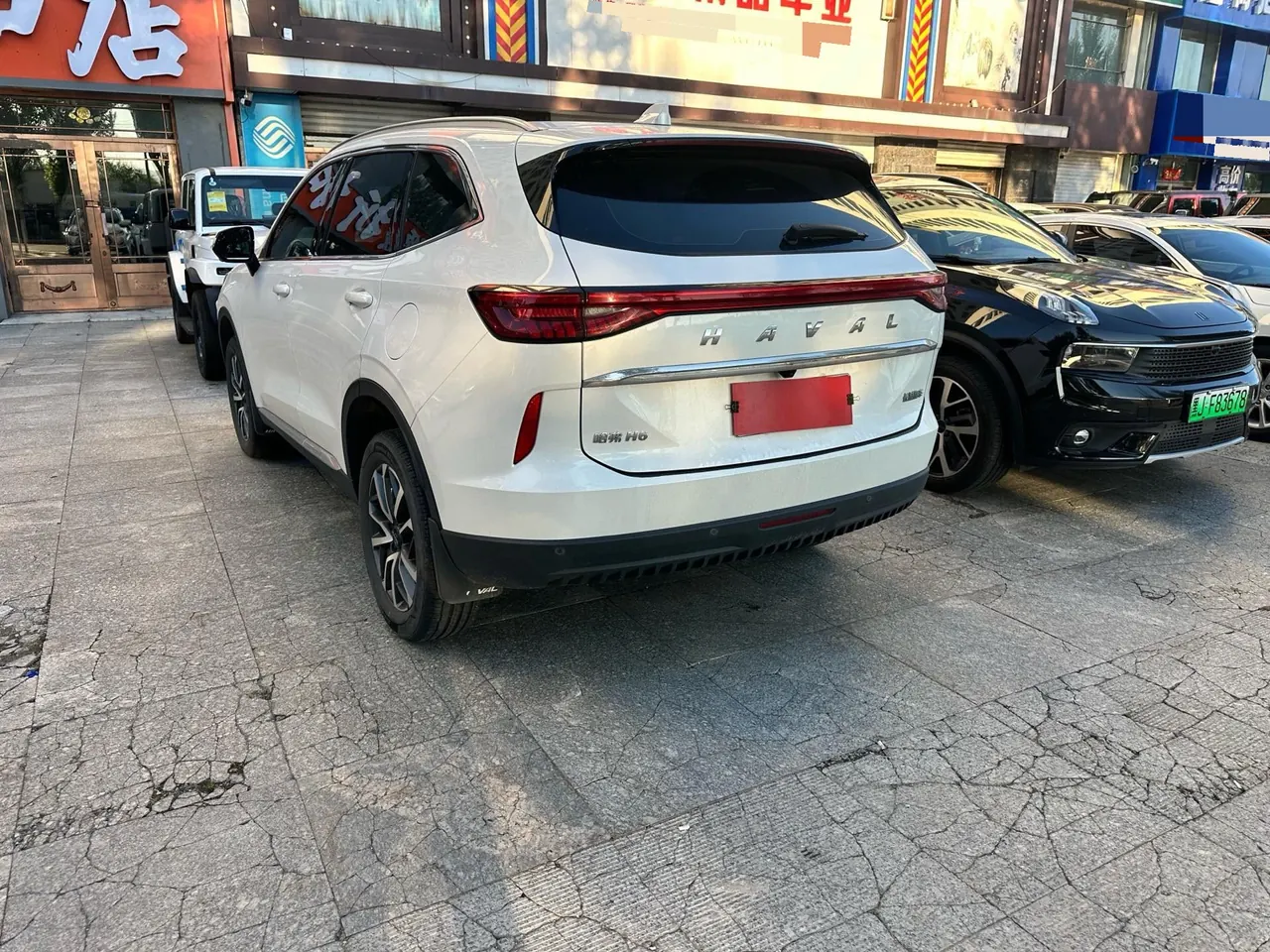 Haval 2022 H6 1.5T Two-Drive Max Automatic 5