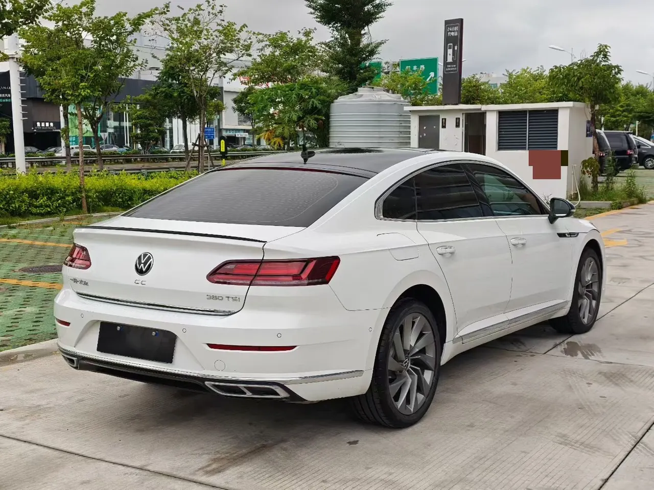 Volkswagen 2024 CC 2.0TSI 380TSI eye-catching automatic gear 3