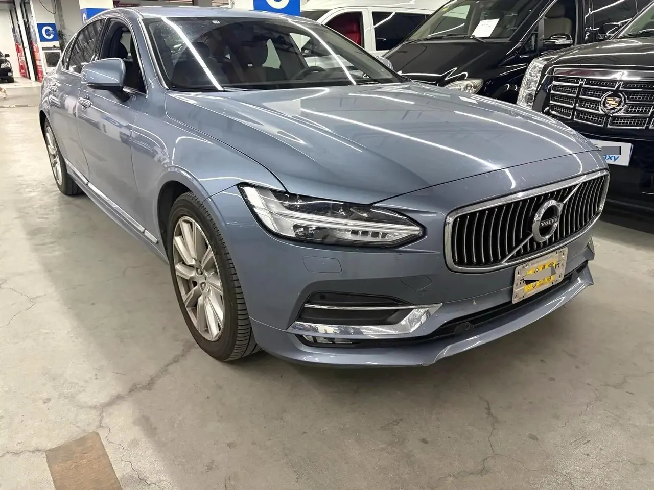 Volvo 2020 S90 2.0T T5 Zhiyi Deluxe Edition Automatic Gear 2
