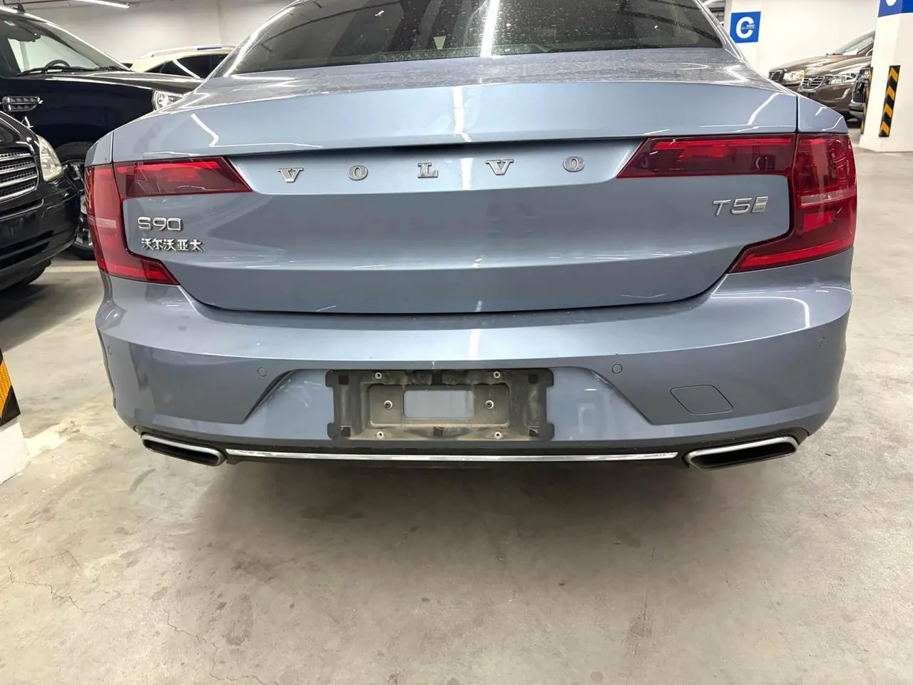 Volvo 2020 S90 2.0T T5 Zhiyi Deluxe Edition Automatic Gear 4