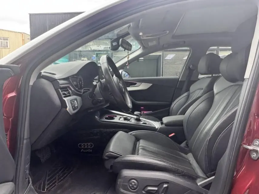 Audi 2020 A4L 2.0TFSI 40TFSI Fashion Dynamic Automatic 4