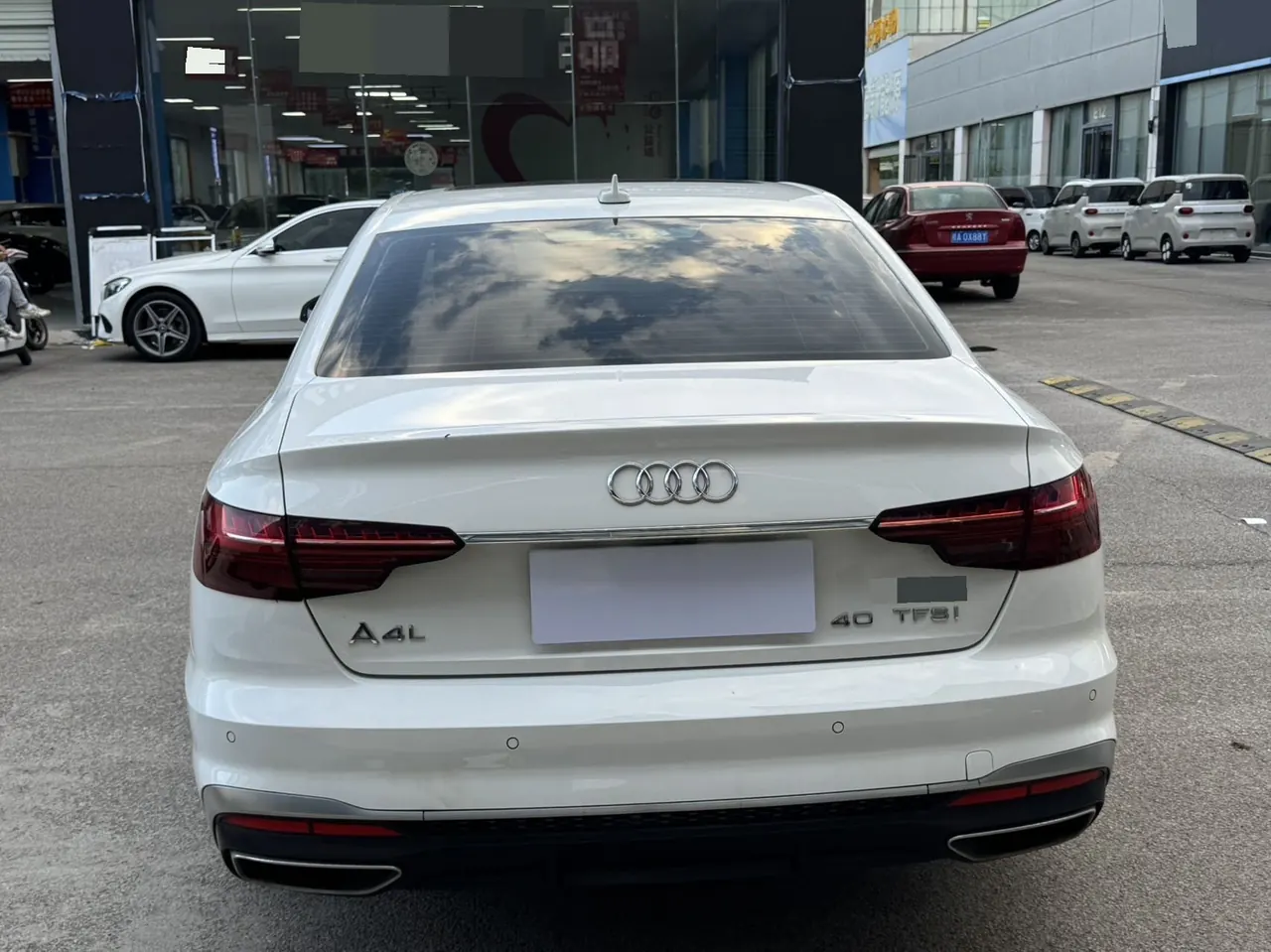 Audi 2020 A4L 2.0TFSI 40TFSI Deluxe Dynamic Automatic 5