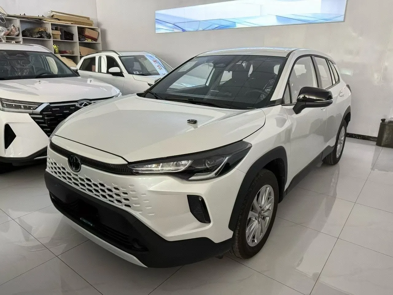 Open image lightbox: Toyota 2026 Corolla Sharp 2.0 Stepless Pioneer Edition Automatic Gear