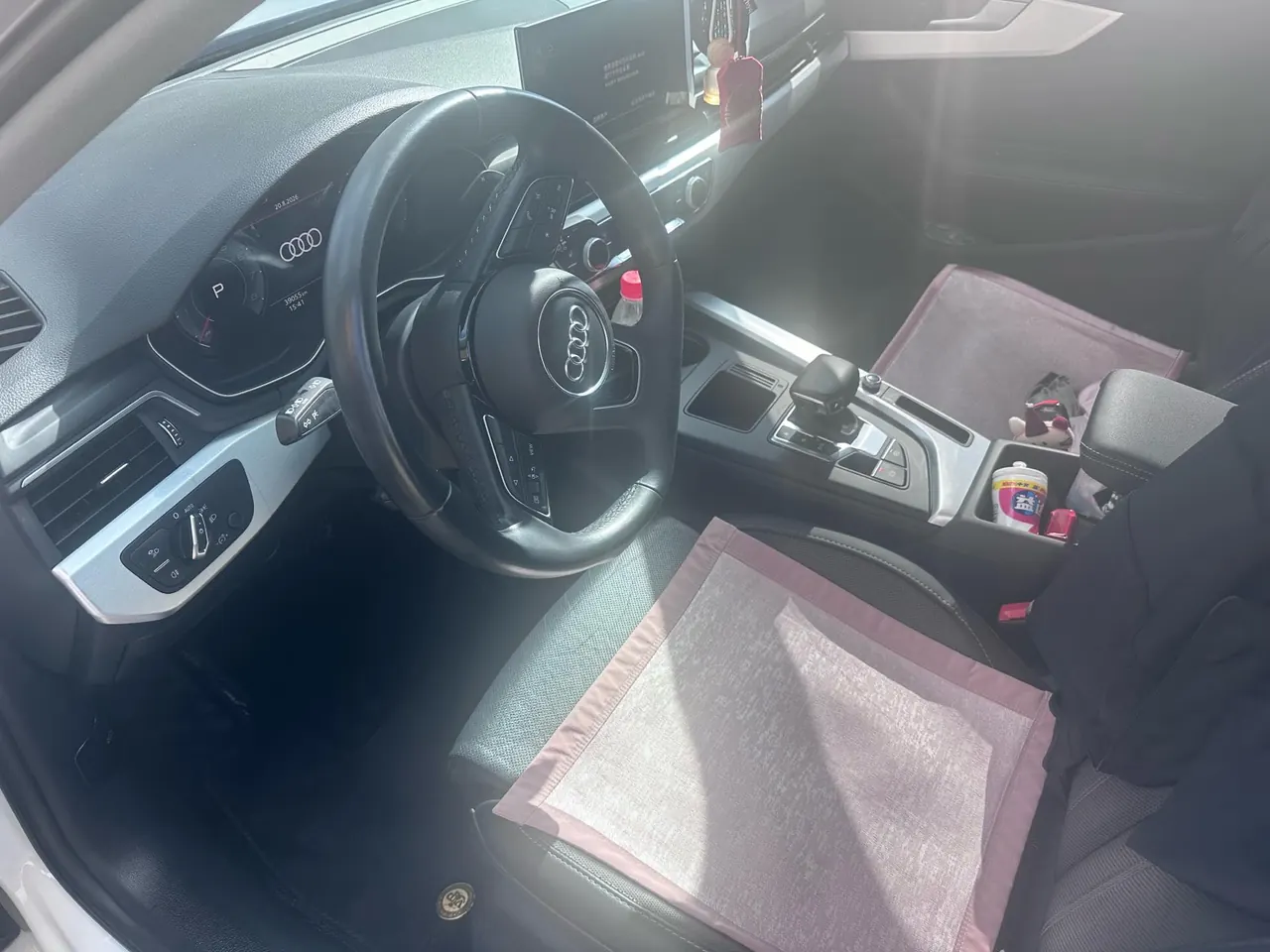 Audi 2022 A4L 2.0TFSI 40TFSI Deluxe Dynamic Automatic 3