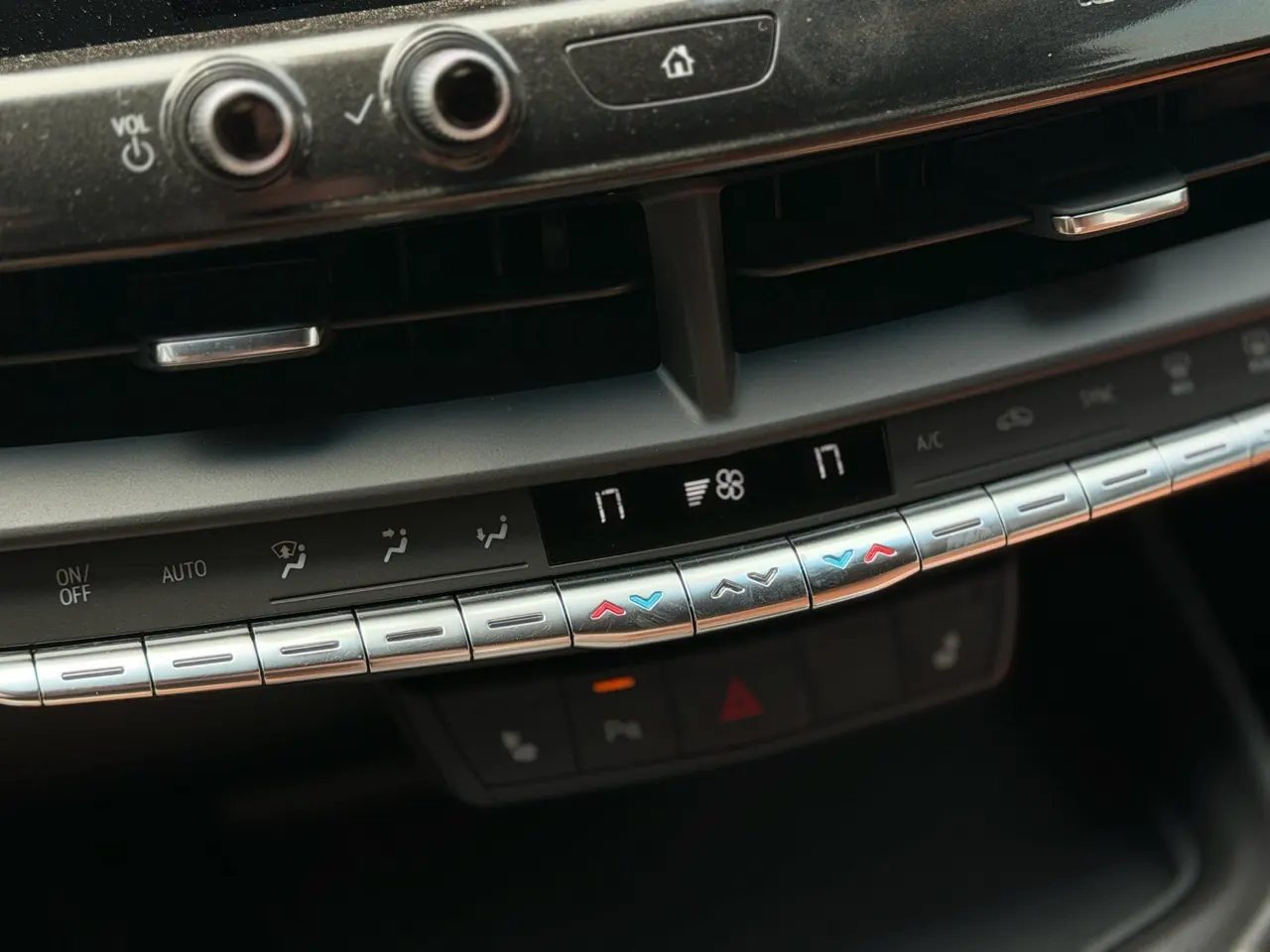 Cadillac 2021 CT4 2.0T 28T luxury automatic gear 15