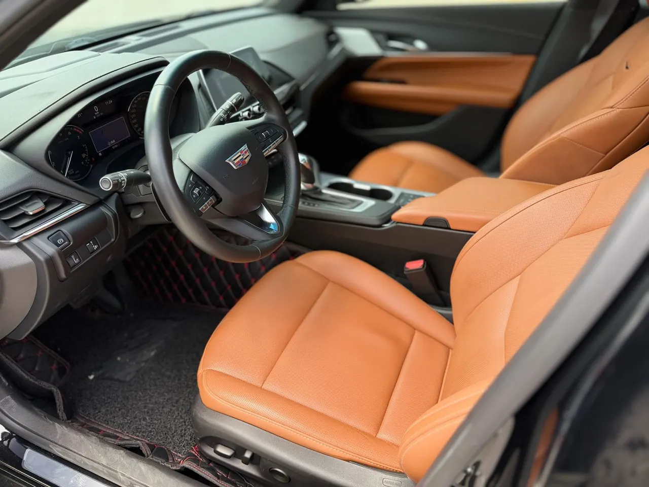 Cadillac 2021 CT4 2.0T 28T luxury automatic gear 8