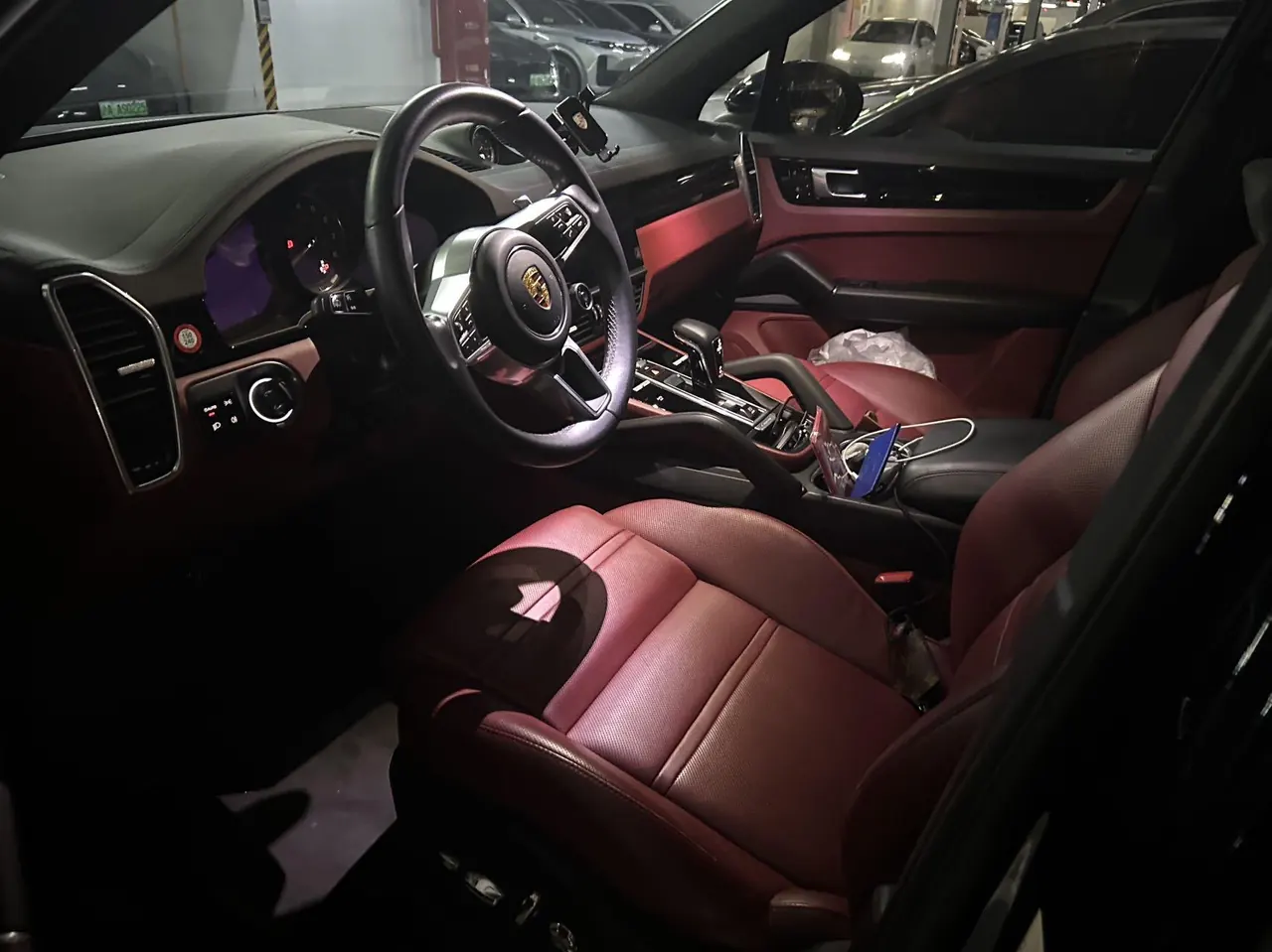 Porsche Cayenne New Energy (Imported) 2021 Cayenne Oil and Electric Hybrid 2.0T Automatic Gear 4