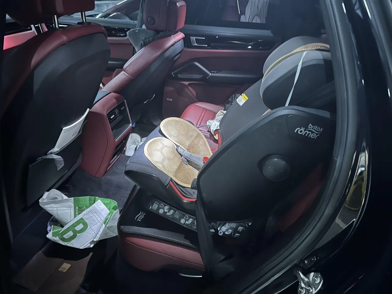 Porsche Cayenne New Energy (Imported) 2021 Cayenne Oil and Electric Hybrid 2.0T Automatic Gear 6