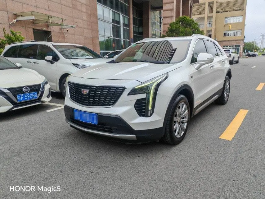 Open image lightbox: Cadillac 2020 XT4 2.0T 28T Two-Drive Leading Automatic Gear