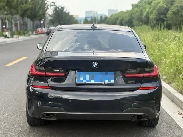 BMW 3 Series 2020 325Li 2.0T M Sports Obsidian Night Edition Automatic Gear 6