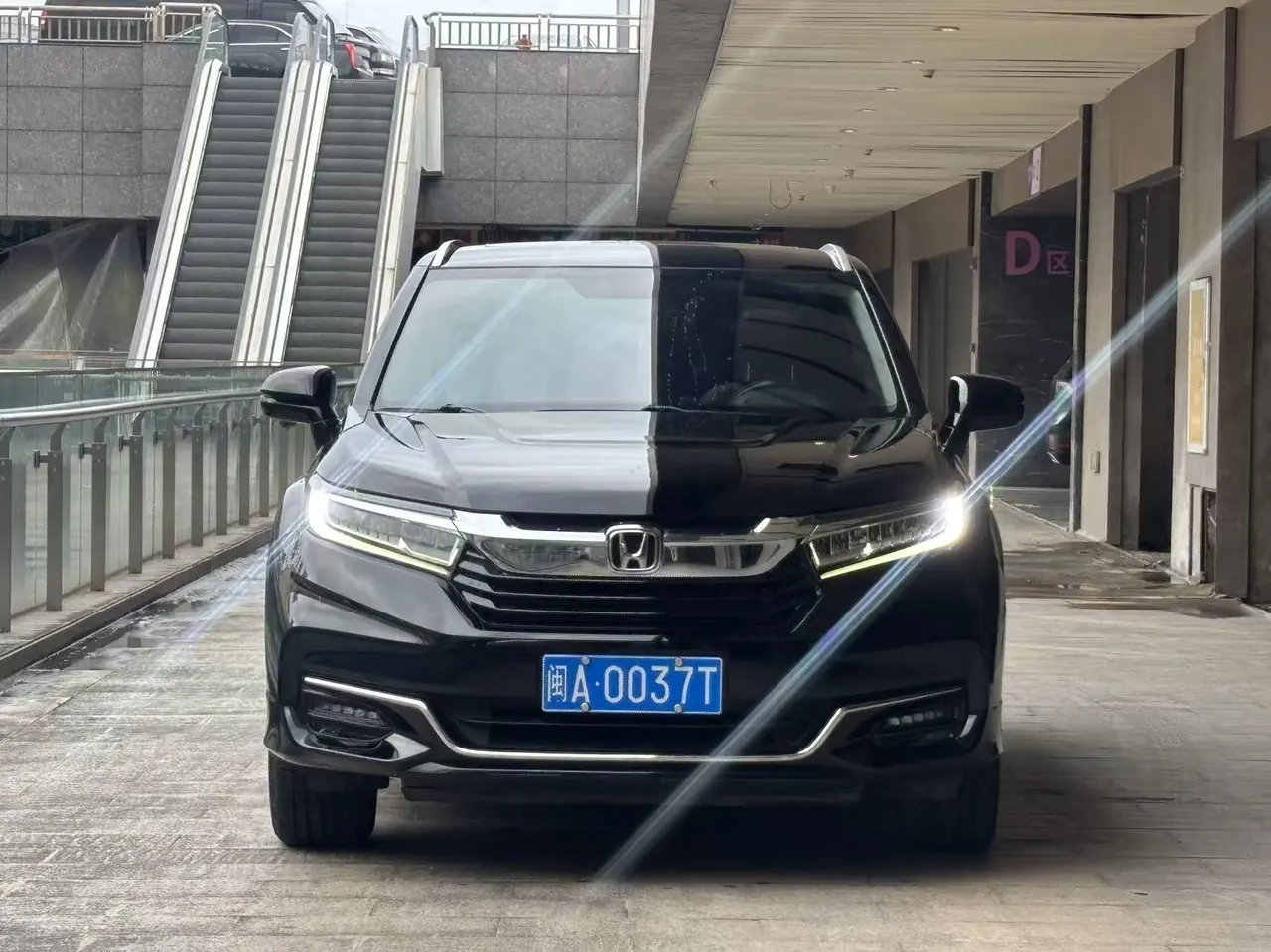 Honda 2020 crown road 2.0T 370TURBO four-wheel drive exclusive edition two-color automatic gear 2