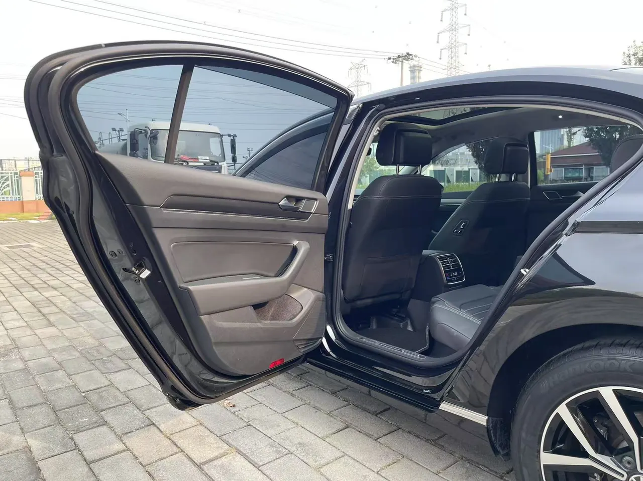 Volkswagen 2020 Magotan 2.0TSI 330TSI Leading Automatic 8