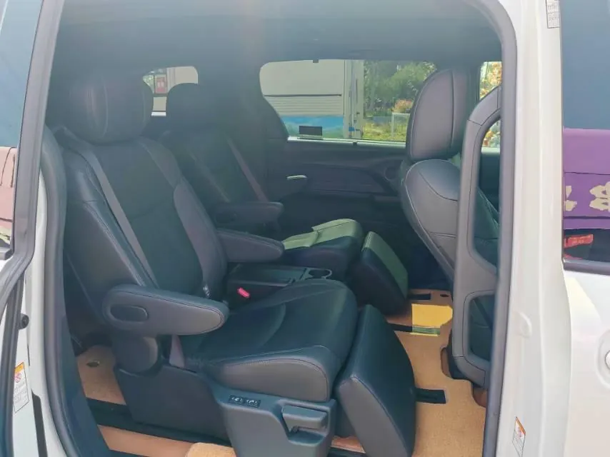 Toyota 2021 Sai 2.5 Stepless Premium Edition Automatic Gear 16