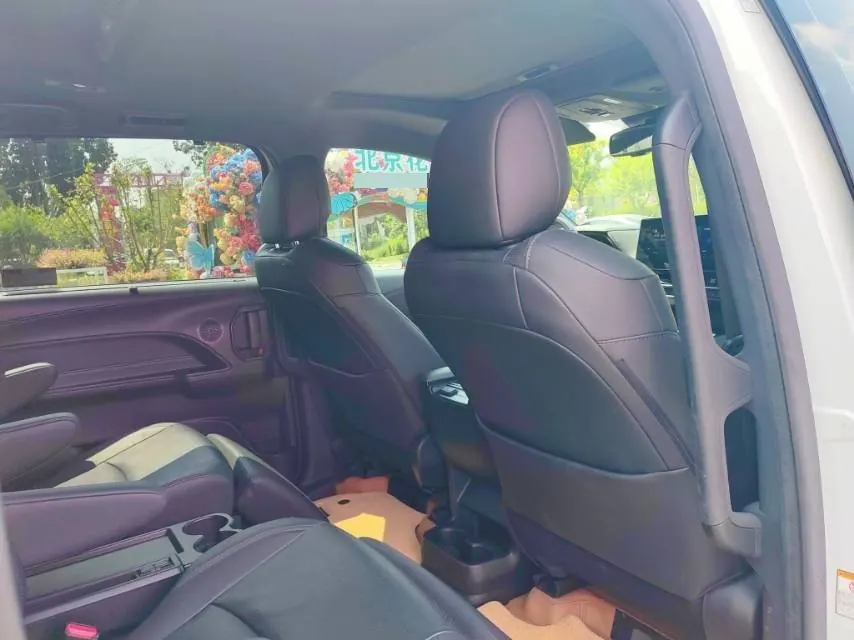 Toyota 2021 Sai 2.5 Stepless Premium Edition Automatic Gear 17
