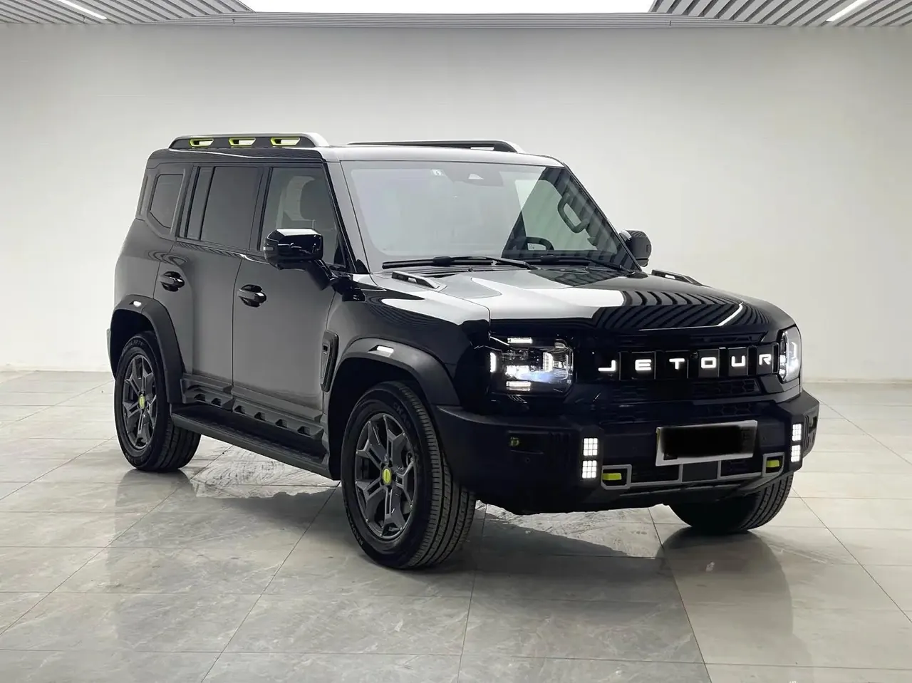 Jetour 2024 Traveler 2.0T 4-wheel Drive Silver Dragon Wing Automatic Gear 10