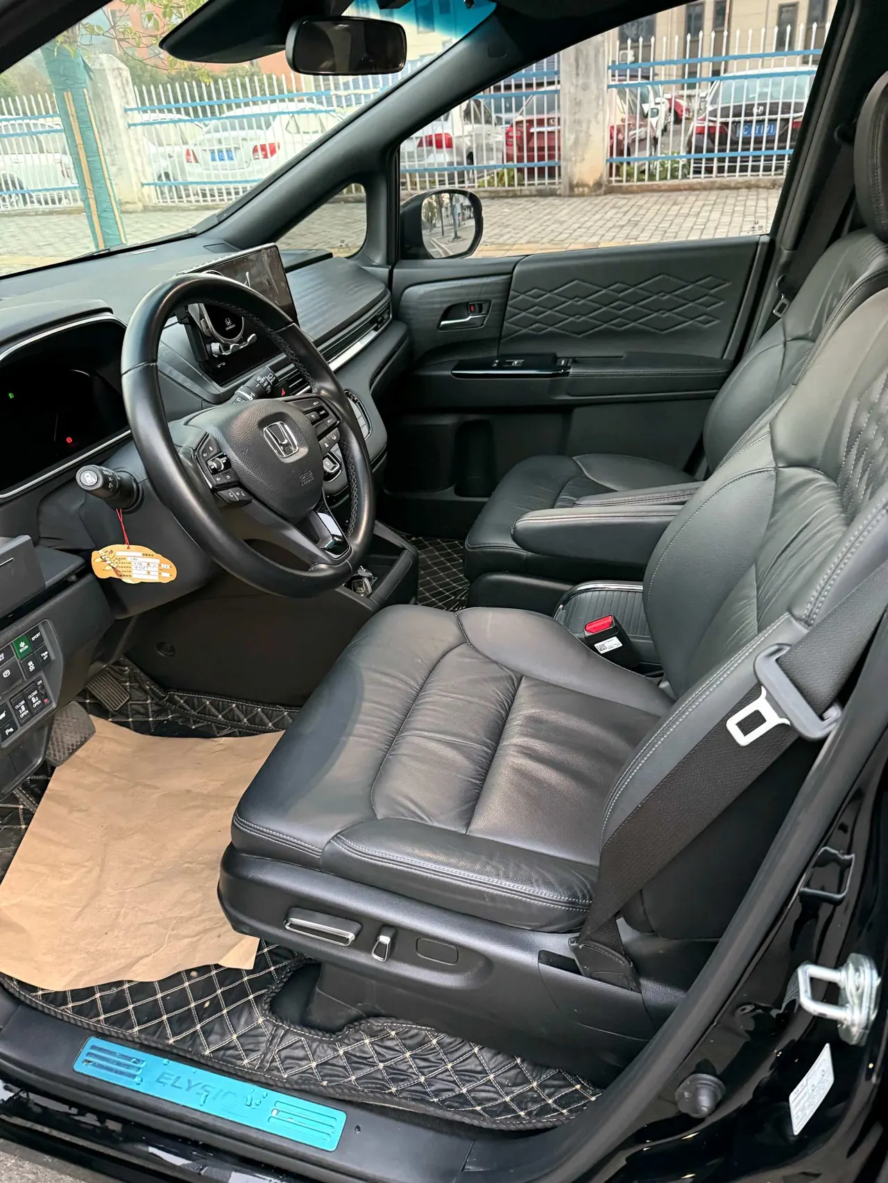 Honda 2024 Alishen e:HEV 2.0 Stepless Deluxe Automatic Gear 5