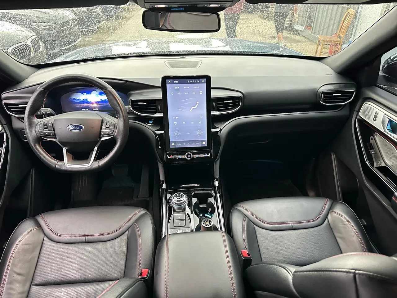 Ford 2020 explorer 2.3T EcoBoost 285 four-wheel drive sports version ST-LINE7 seat automatic gear 7