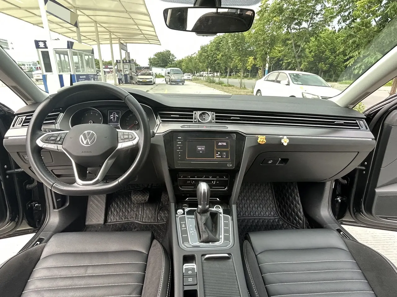 Volkswagen 2020 Magotan 2.0TSI 330TSI luxury automatic transmission 5