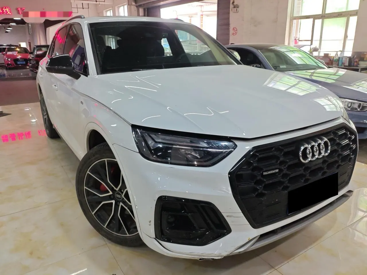 Audi 2024 Q5L 2.0TFSI 45TFSI luxury dynamic automatic transmission 4