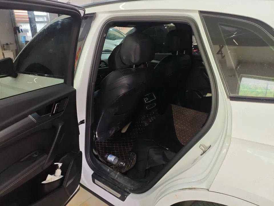 Audi 2024 Q5L 2.0TFSI 45TFSI luxury dynamic automatic transmission 7