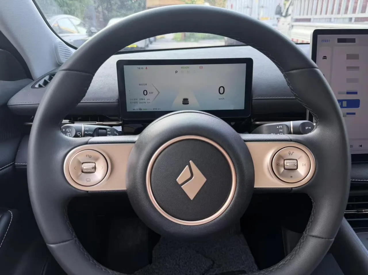 BaoJun 2024 Cloud Sea 500km Pure Electric Edition Automatic Gear 5