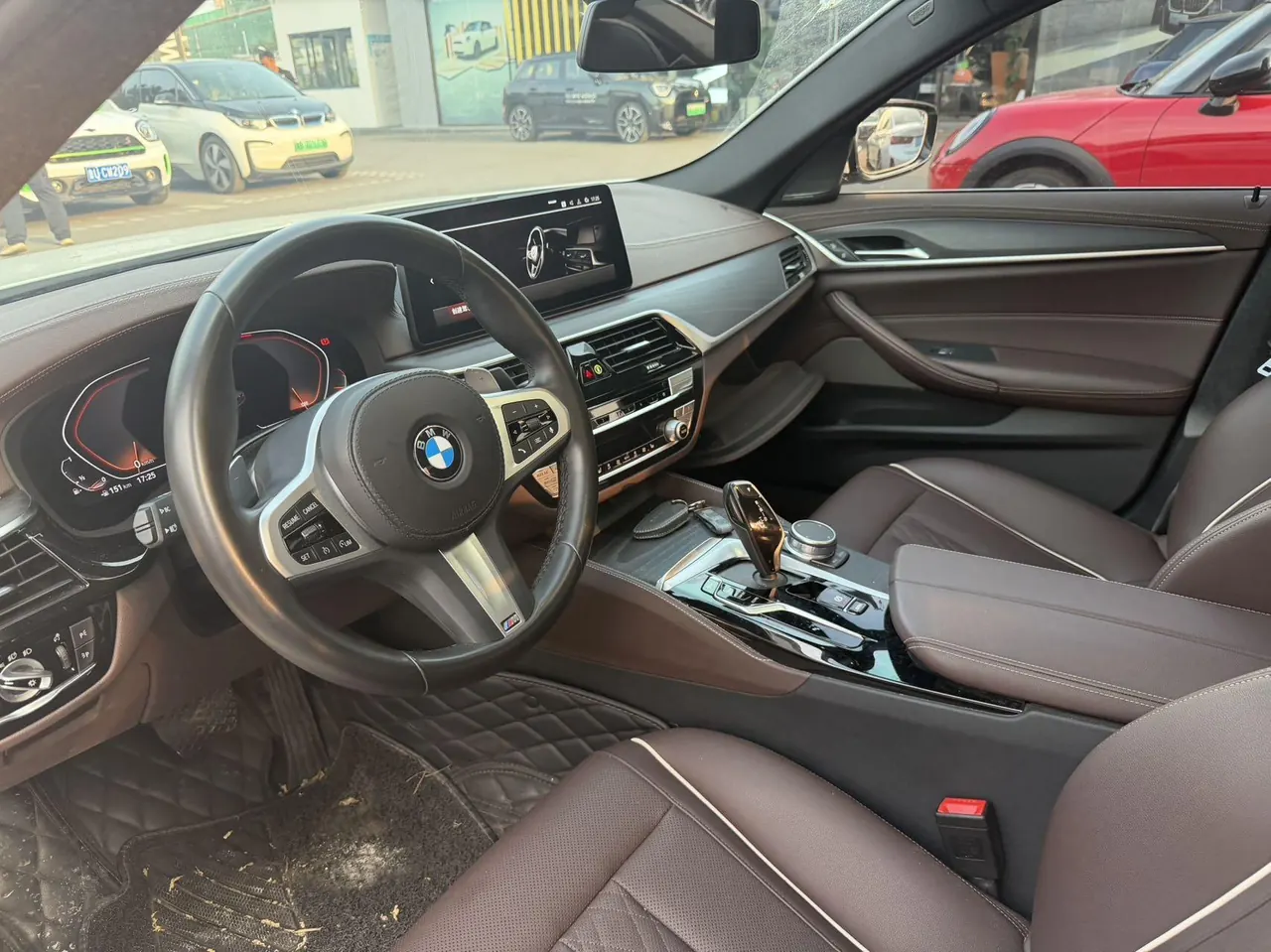 BMW 5 Series 2022 530Li 2.0T Leading M Sports Suit Automatic Gear 2