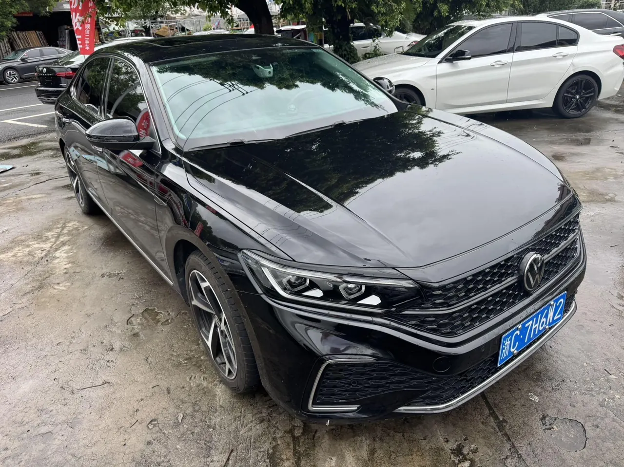 Volkswagen 2023 Passat 2.0TSI 330TSI Elite Edition Automatic 2