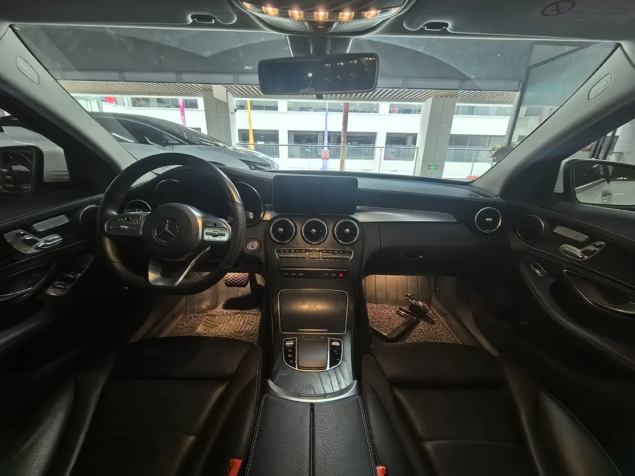 Mercedes Benz Class C 2020 C 260 L 48V 1.5T Automatic 3