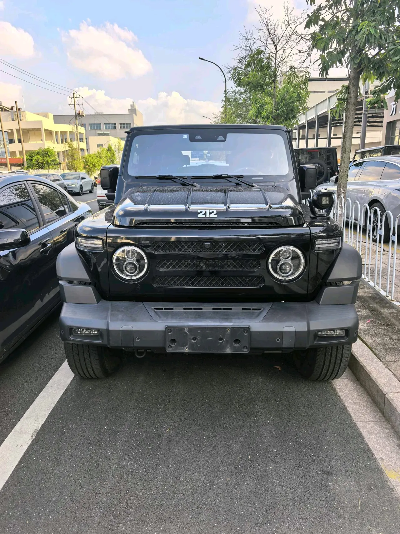 212 2024 T01 2.0T Explorer Automatic 6