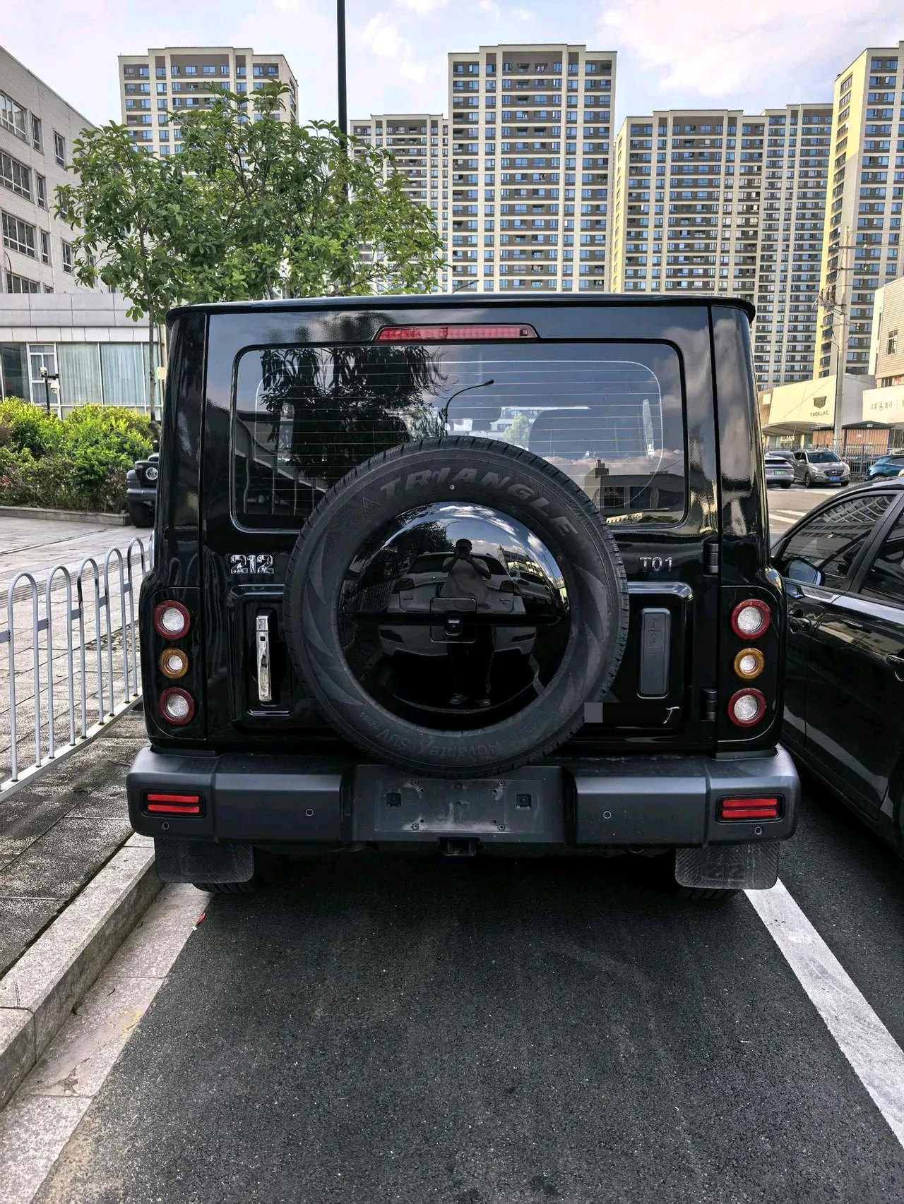212 2024 T01 2.0T Explorer Automatic 8