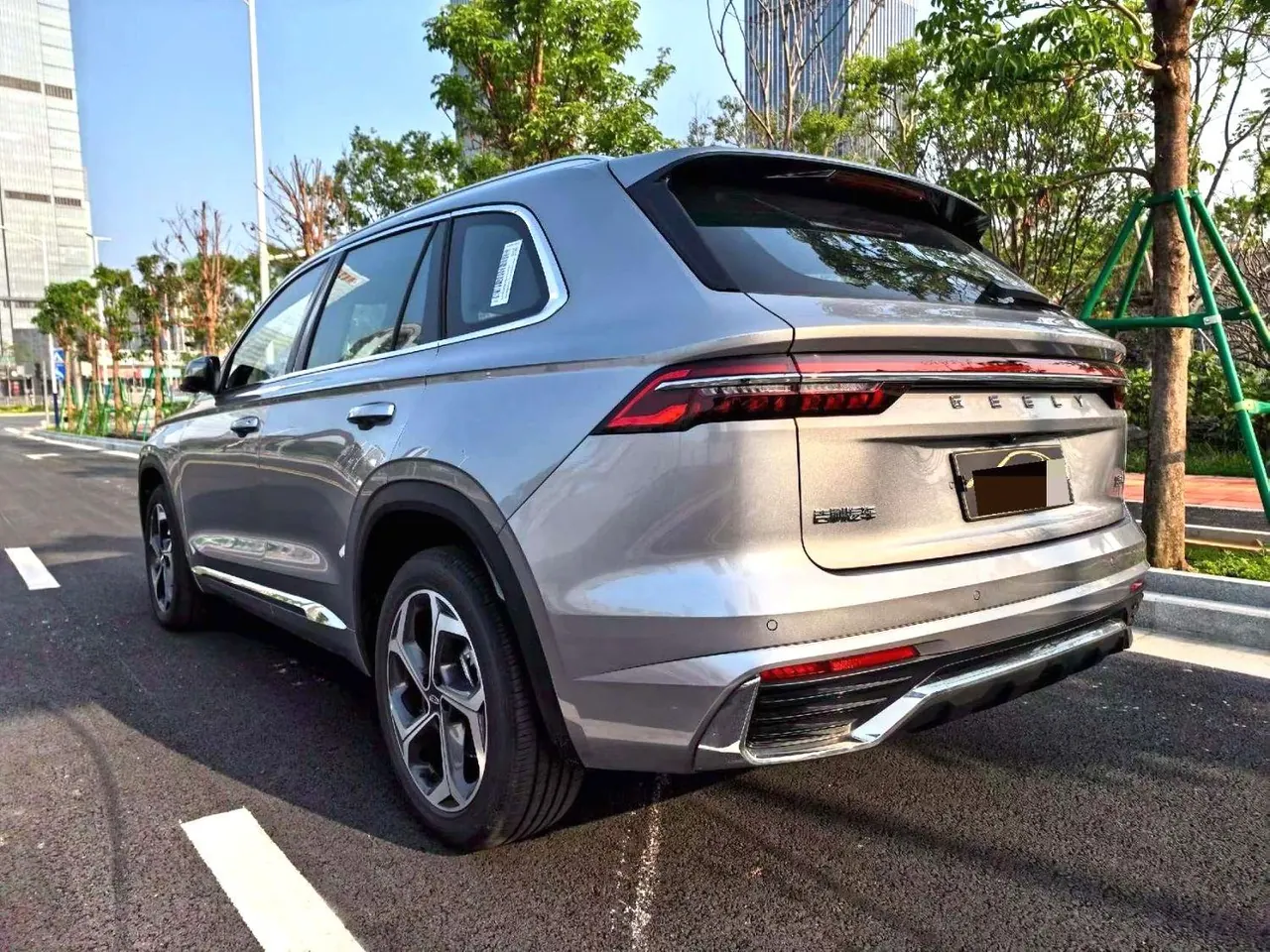 Geely 2024 XingyueL (Monjaro) 2.0TD high-power two-wheel drive cloud version automatic gear 8