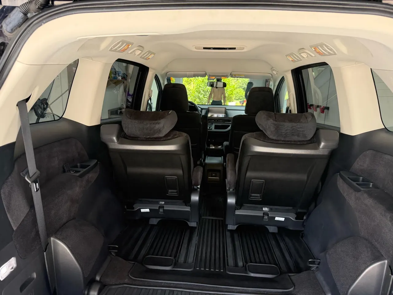 Honda 2024 Odyssey Hybrid 2.0 Stepless Sharp and Pleasant Edition Automatic Gear 5