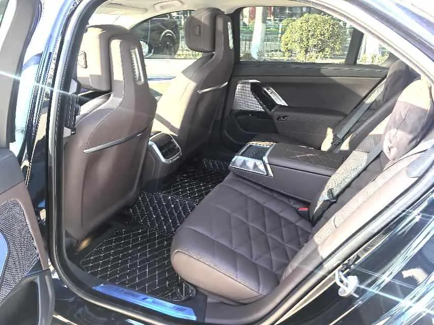 BMW 7 Series (Imported) 2026 735Li 48V 3.0T M Sports Suit Automatic Gear 4