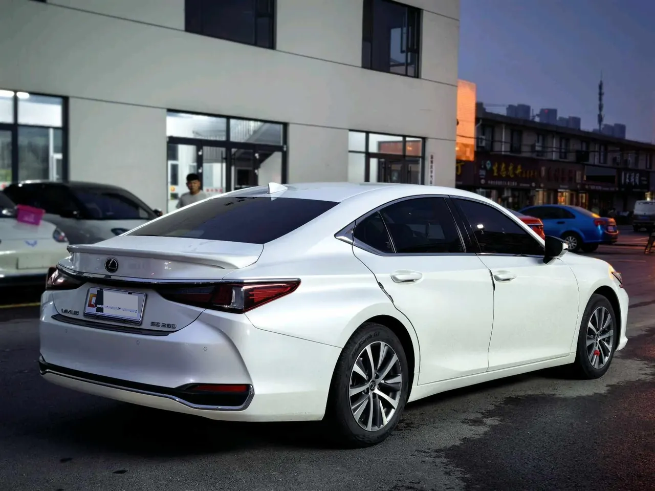 Lexus ES (Imported) 2020 ES200 2.0 Stepless Premium Edition Automatic Gear 3