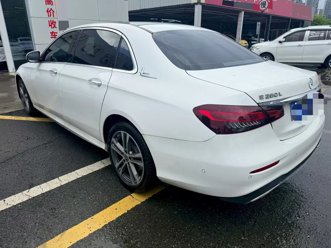 Mercedes Benz E-Class 2023 E 260 L 2.0T Sports Automatic 3