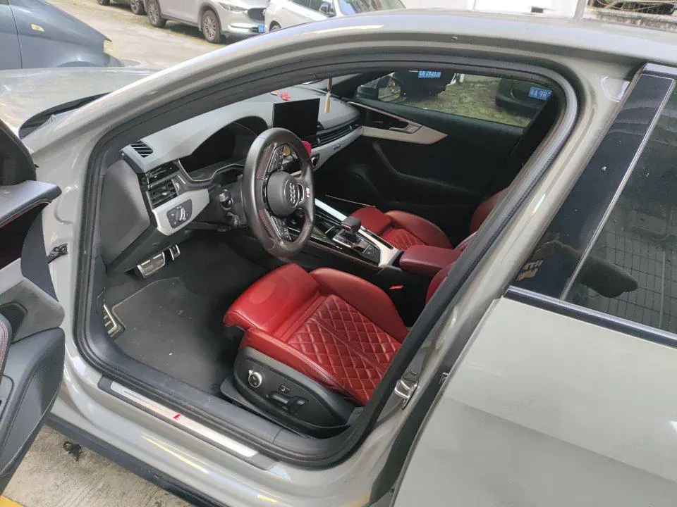 Audi S4 (Imported) 2020 S4 Limousine 3.0TFSI Automatic Gear 4