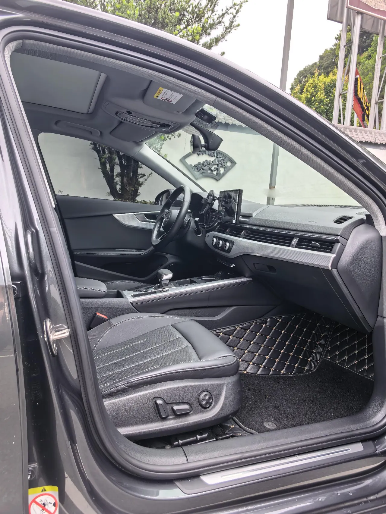 Audi 2020 A4L 2.0TFSI 40TFSI Fashion Elegant Automatic 8
